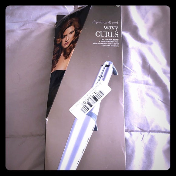 John Frieda wavy curl curling iron & flat iron - Picture 1 of 9